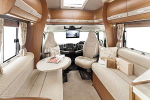 Auto-Trail Frontier Savannah 2014 года 